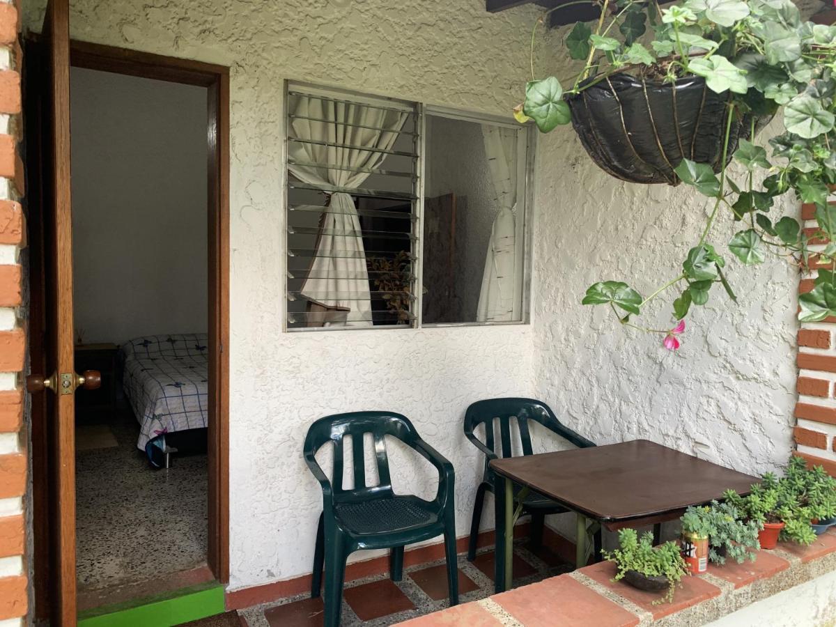 Al Bosque Hostel & Glamping Santa Elena  Exterior foto