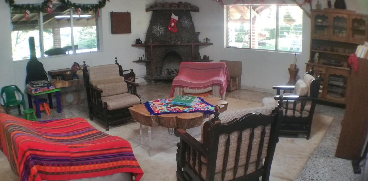 Al Bosque Hostel & Glamping Santa Elena  Exterior foto